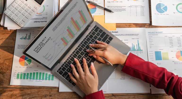 10 Major Advantages of QuickBooks for Your Business